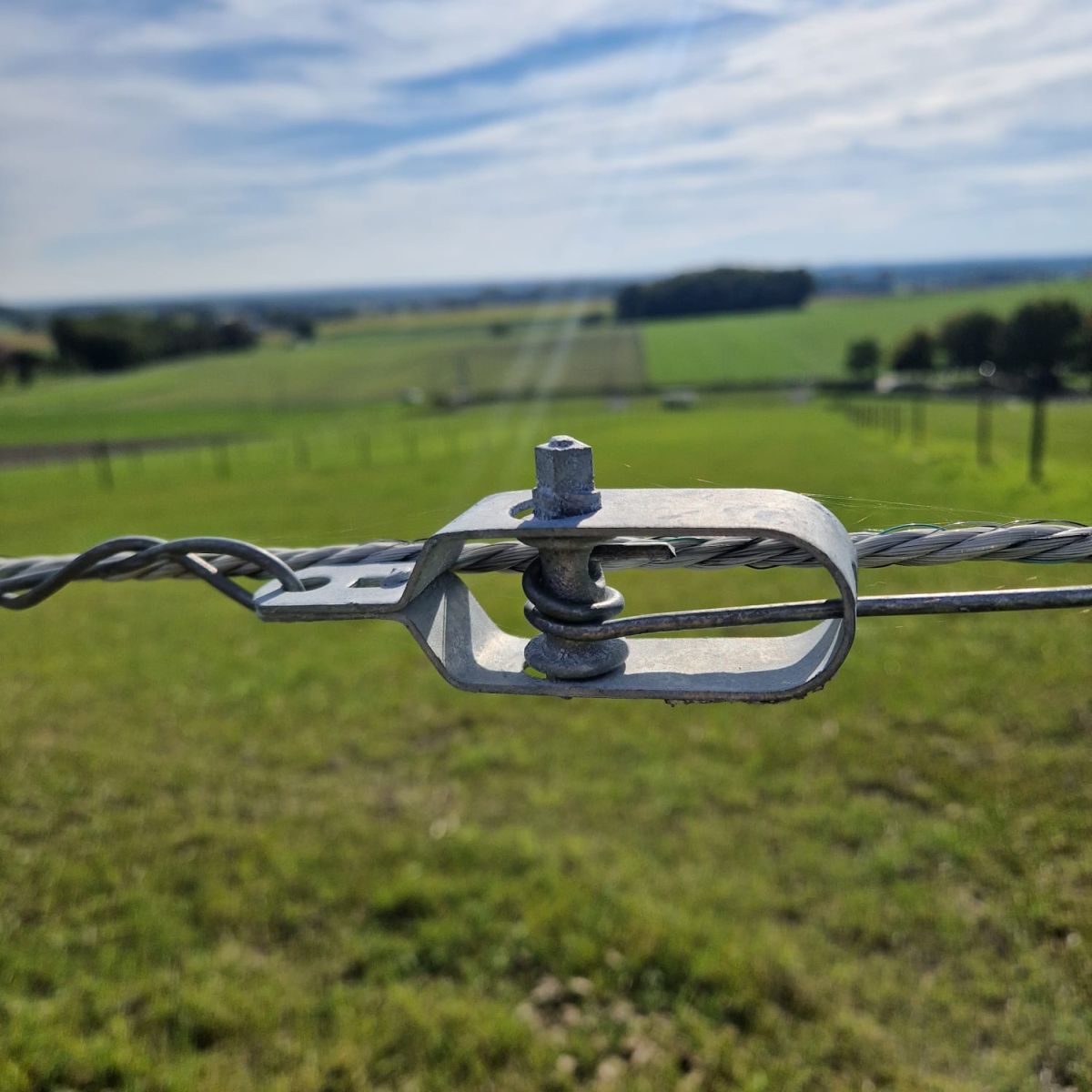 Drahtspanner aus Metall