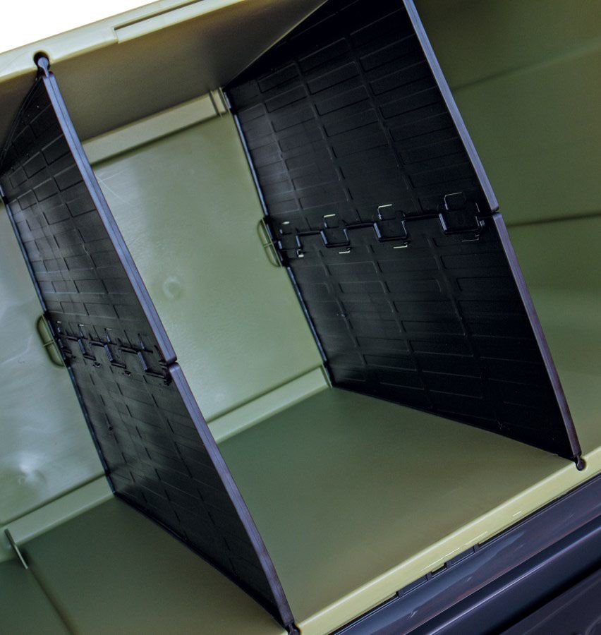 Mit 2 herausnehmbaren Trennwänden