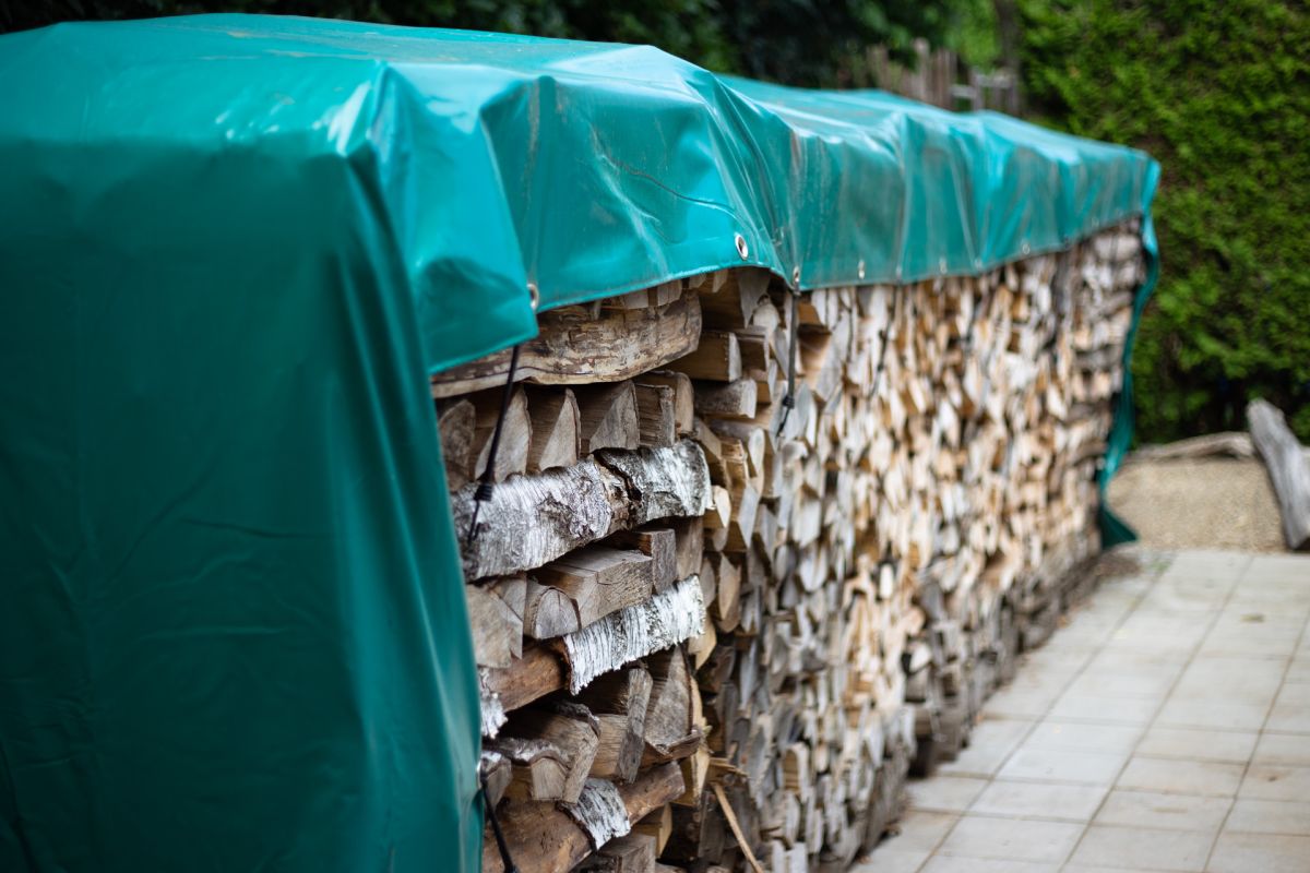 auch als Holzplane unschlagbar beständig