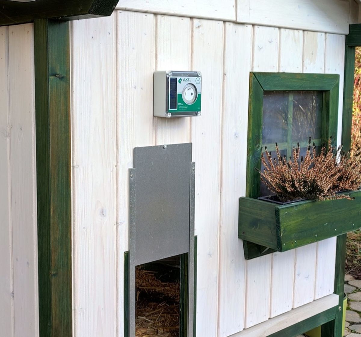 Solarbetriebener Pförtner für Hühnerklappen - VSF