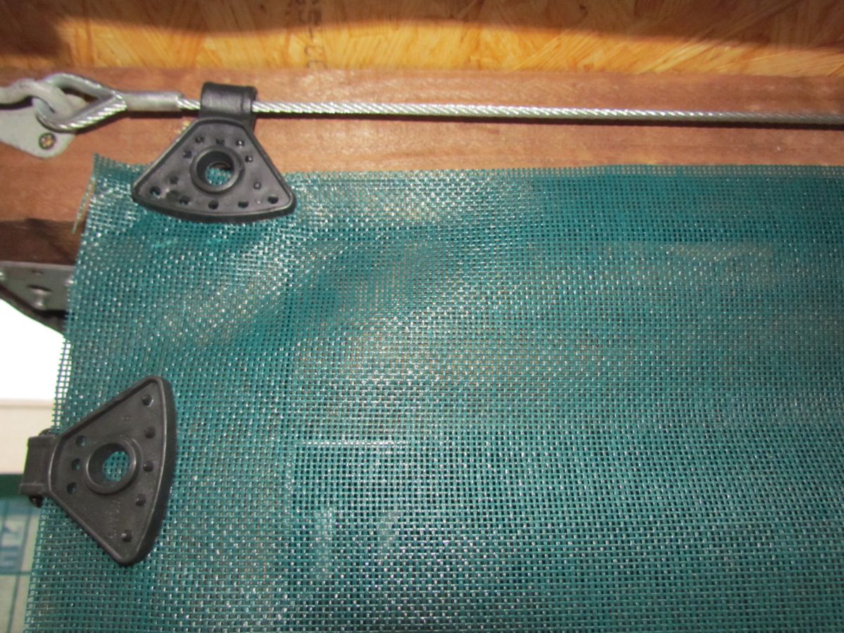 Anwendungsbeispiel 2 - Holzlager mit Drahtseil und Befestigungsclips