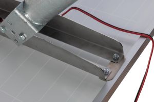 erdanker-fuer-100-watt-solarpaneel-6.jpg