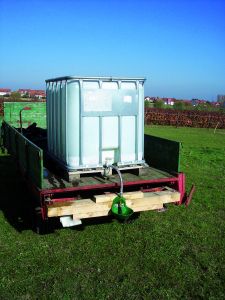 anschluss-set-fuer-ibc-container.jpg