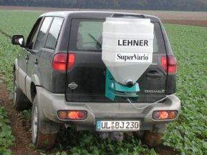 universalstreuer-lehner-super-vario-110-3.jpg