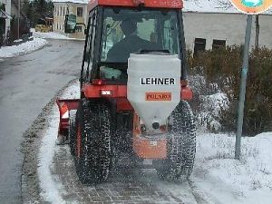 12 V-Streuer Lehner Polaro 110