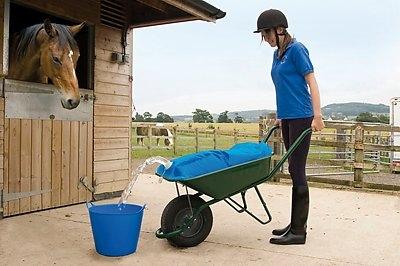 H2goBag für den Einsatz im Stall und auf dem Hof